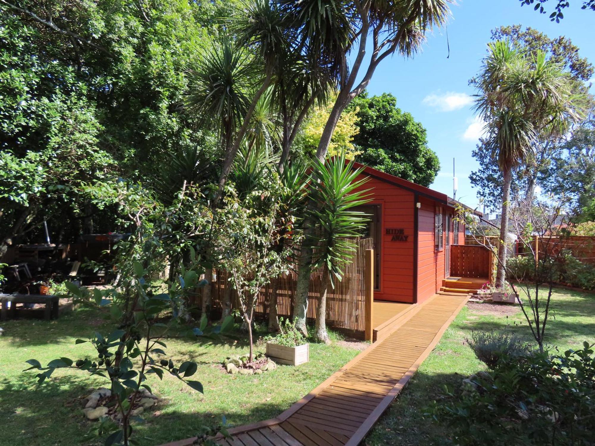 Hide Away In Waikanae Exterior photo